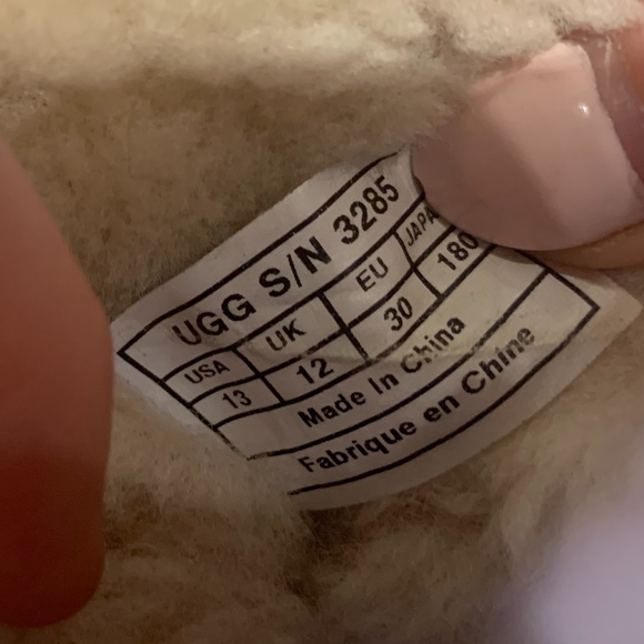 UGG Boots shearling tan, size US 13 (Kids) - Picture 5 of 5
